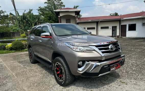 2017 Toyota Fortuner  2.4 G Diesel 4x2 AT in Manila, Metro Manila-13