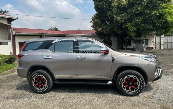 2017 Toyota Fortuner  2.4 G Diesel 4x2 AT in Manila, Metro Manila-9