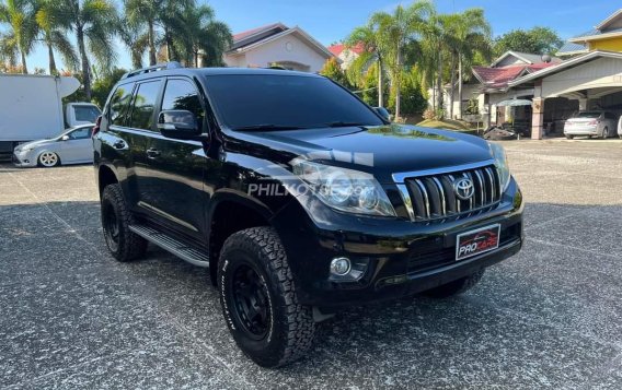 2013 Toyota Land Cruiser Prado 4.0 4x4 AT (Gasoline) in Manila, Metro Manila-19