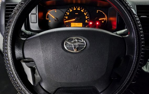 2018 Toyota Hiace in Quezon City, Metro Manila-6