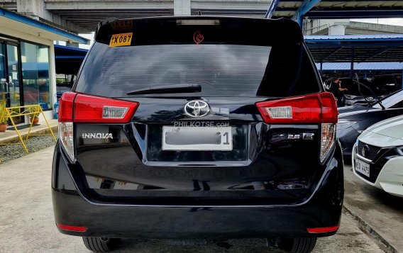 2019 Toyota Innova  2.8 E Diesel AT in Pasay, Metro Manila-6