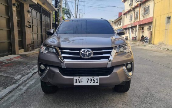 2018 Toyota Fortuner  2.4 G Diesel 4x2 AT in Quezon City, Metro Manila-5
