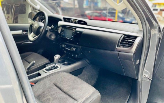 Purple Toyota Hilux 2019 for sale in Automatic-5