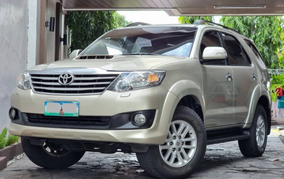 2013 Toyota Fortuner in Quezon City, Metro Manila-15