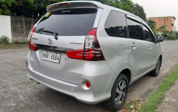 2018 Toyota Avanza  1.5 Veloz AT in Las Piñas, Metro Manila-8