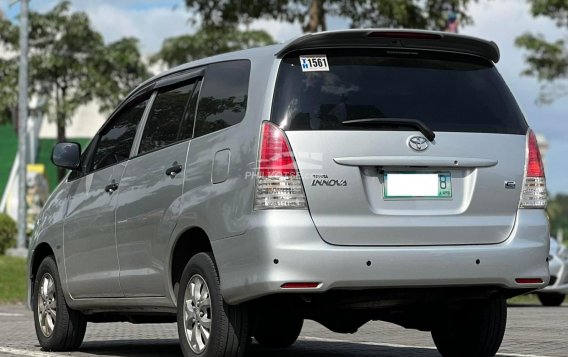 2011 Toyota Innova in Makati, Metro Manila-7