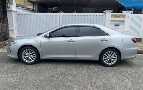 Sell Silver 2016 Toyota Camry in Quezon City-2