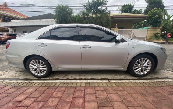 Sell Silver 2016 Toyota Camry in Quezon City-6