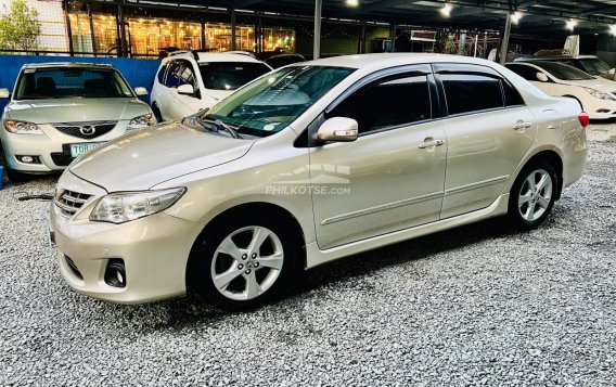 2011 Toyota Altis in Las Piñas, Metro Manila-3