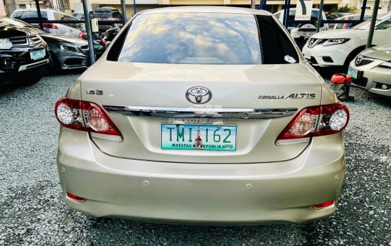 2011 Toyota Altis in Las Piñas, Metro Manila-5