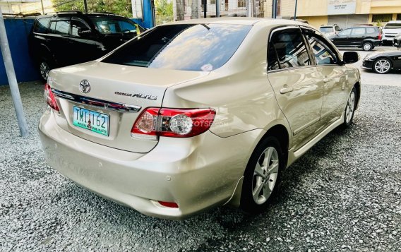 2011 Toyota Altis in Las Piñas, Metro Manila-6