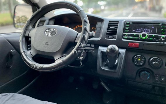 2019 Toyota Hiace in Makati, Metro Manila-9
