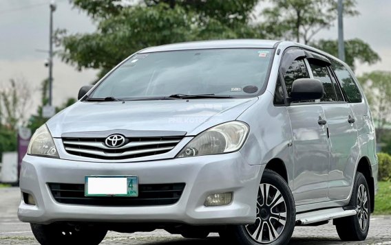 2012 Toyota Innova in Makati, Metro Manila-6