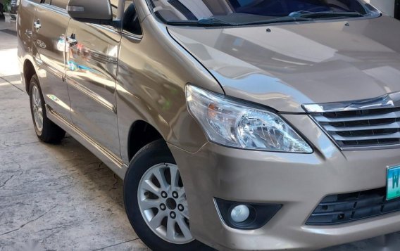 Sell Purple 2014 Toyota Innova in Quezon City-1