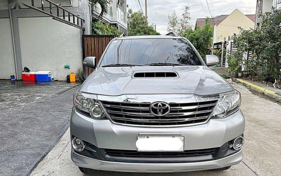 Selling Purple Toyota Fortuner 2015 in Bacoor