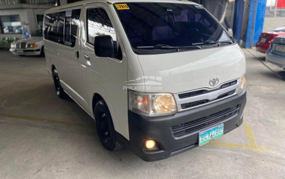 2013 Toyota Hiace in San Fernando, Pampanga-0