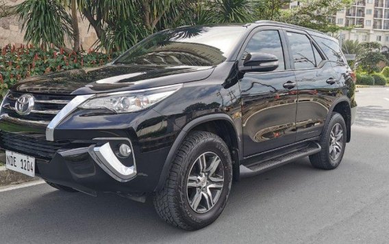 Sell Purple 2017 Toyota Fortuner in Manila