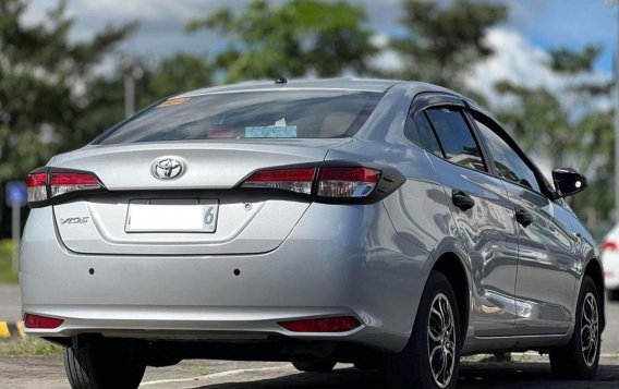 Selling Purple Toyota Vios 2019 in Makati-3