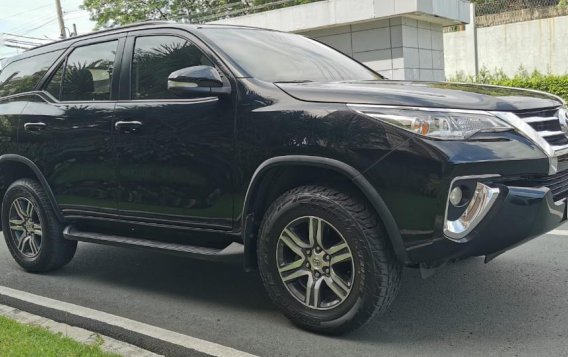 Sell Purple 2017 Toyota Fortuner in Manila-5