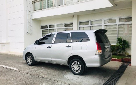 Sell Purple 2011 Toyota Innova in Marikina-8