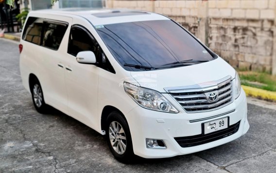 2014 Toyota Alphard  3.5 Gas AT in Bacoor, Cavite