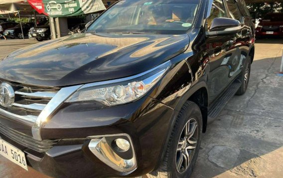 Selling Purple Toyota Fortuner 2017 in Manila-2