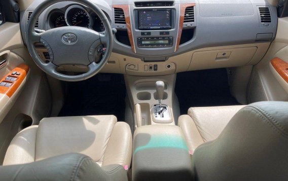 Sell Purple 2010 Toyota Fortuner in Pasig-6