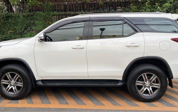 Sell Purple 2022 Toyota Fortuner in Pasig-4