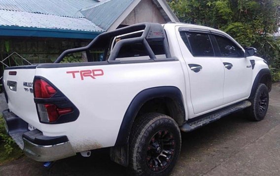 Sell Purple 2017 Toyota Hilux in Mandaluyong-3