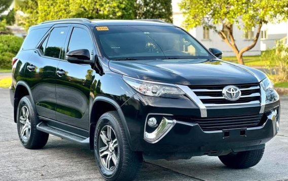 Selling Purple Toyota Fortuner 2019 in Manila