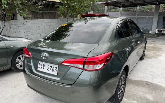 Selling Purple Toyota Vios 2021 in Quezon City-3