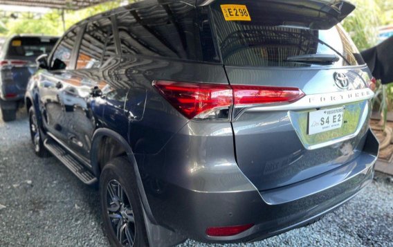Purple Toyota Fortuner 2022 for sale in Quezon City-1
