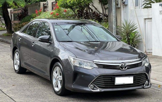 Purple Toyota Camry 2015 for sale in Automatic
