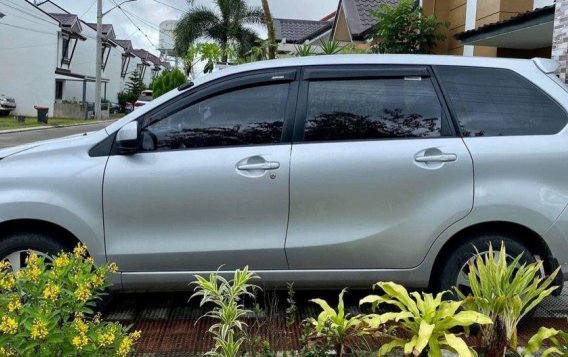 Sell Purple 2017 Toyota Avanza in Muntinlupa-2