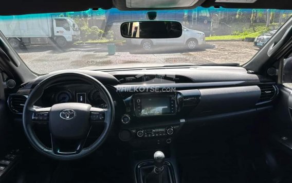 2020 Toyota Hilux Conquest 2.4 4x2 MT in Manila, Metro Manila-8