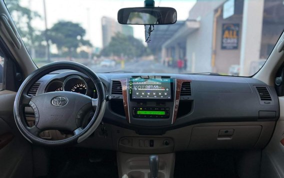 2009 Toyota Fortuner in Makati, Metro Manila-6