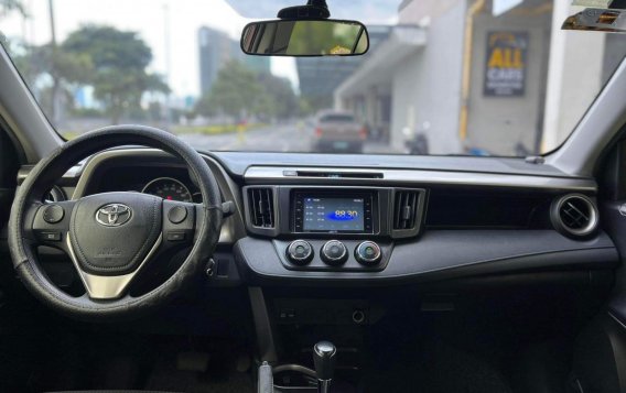 2016 Toyota RAV4 in Makati, Metro Manila-9