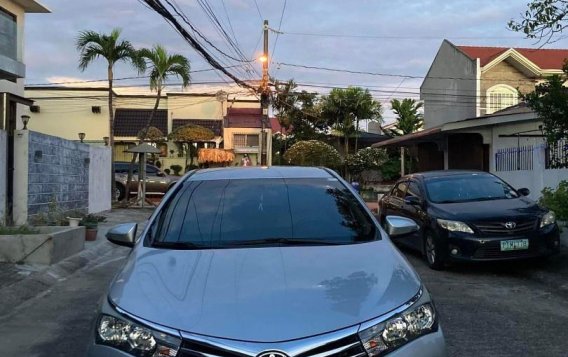 Sell Silver 2016 Toyota Corolla altis in Parañaque-3