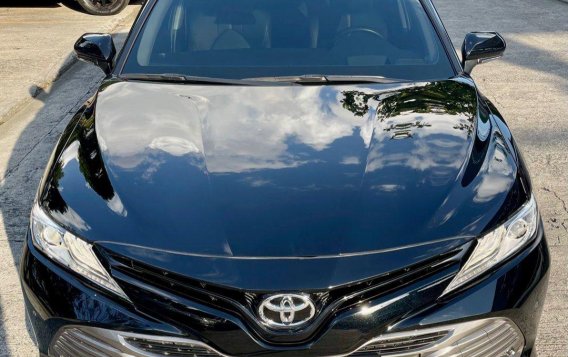 Purple Toyota Camry 2019 for sale in Pasig-3