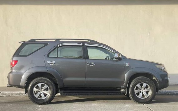 Sell Purple 2008 Toyota Fortuner in Manila-3