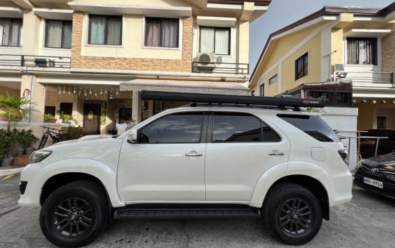 Selling Pearl White Toyota Fortuner 2015 in Pateros-5