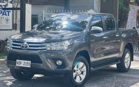 Purple Toyota Hilux 2019 for sale in Manila-3