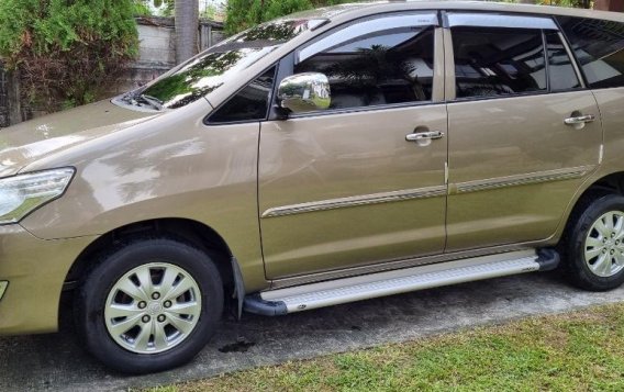 Bronze Toyota Innova 2013 for sale in Caloocan-7