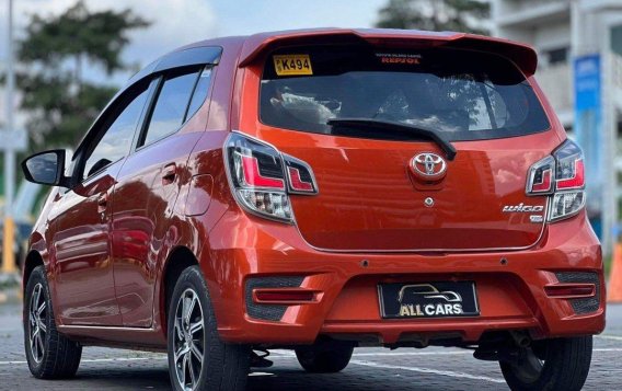 Selling Orange Toyota Wigo 2021 in Makati-5