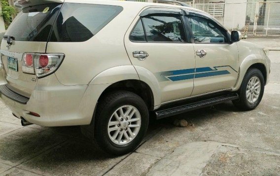 Sell Purple 1999 Toyota Fortuner in Quezon City