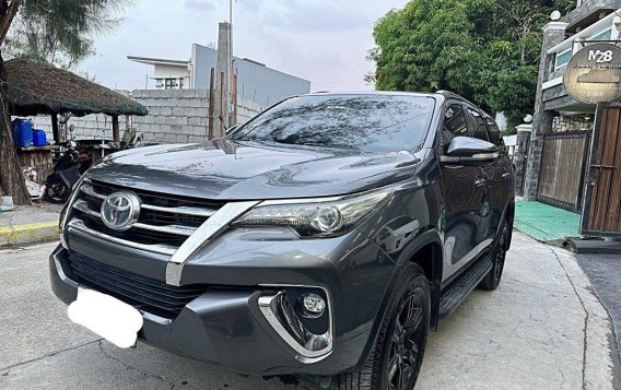 Purple Toyota Fortuner 2017 for sale in Bacoor-2