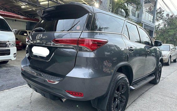 Purple Toyota Fortuner 2017 for sale in Bacoor-4