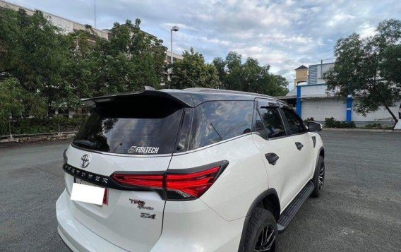Sell Pearl White 2016 Toyota Fortuner in Cainta-6