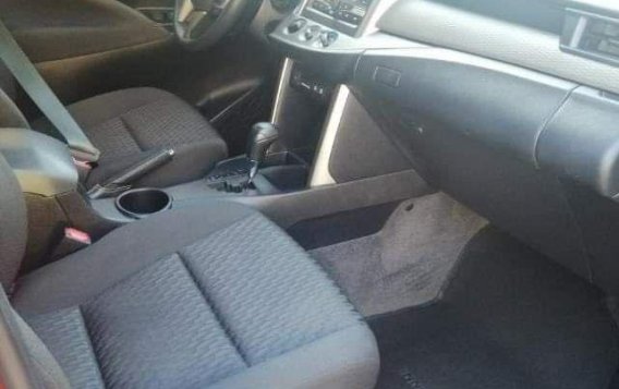 Purple Toyota Innova 2021 for sale in Manila-4