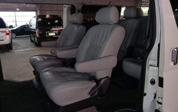 Purple Toyota Hiace Super Grandia 2018 for sale in Pasig-7